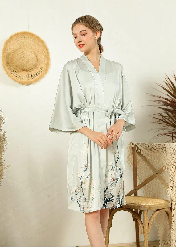 Hinagiku Kimono Robe