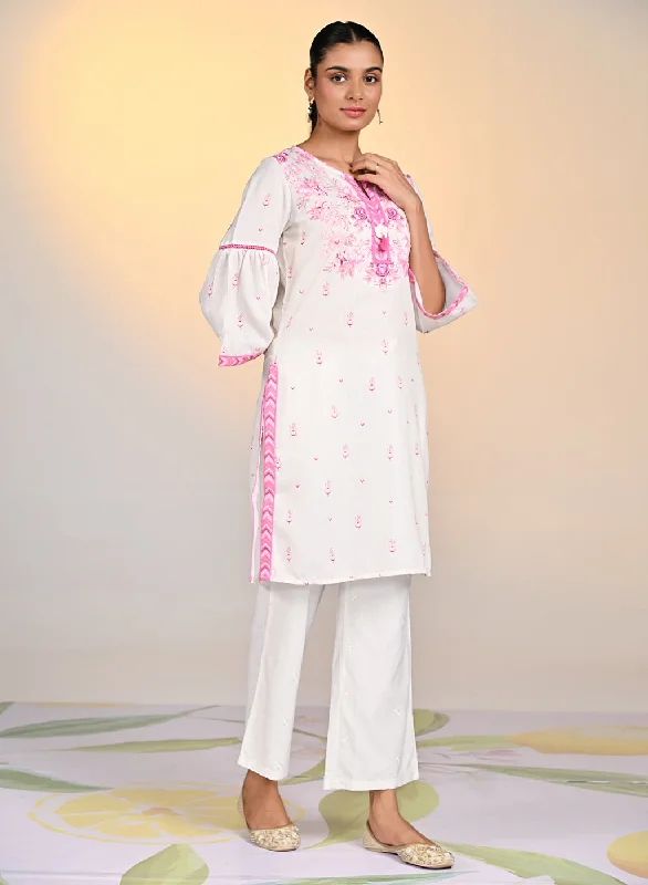 Gulshan Ivory with Fuschia Printed Cotton Linen Kurta
for Women