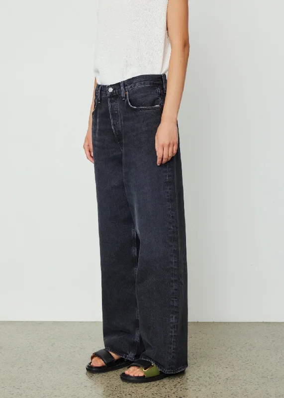 Low Slung Baggy Jeans