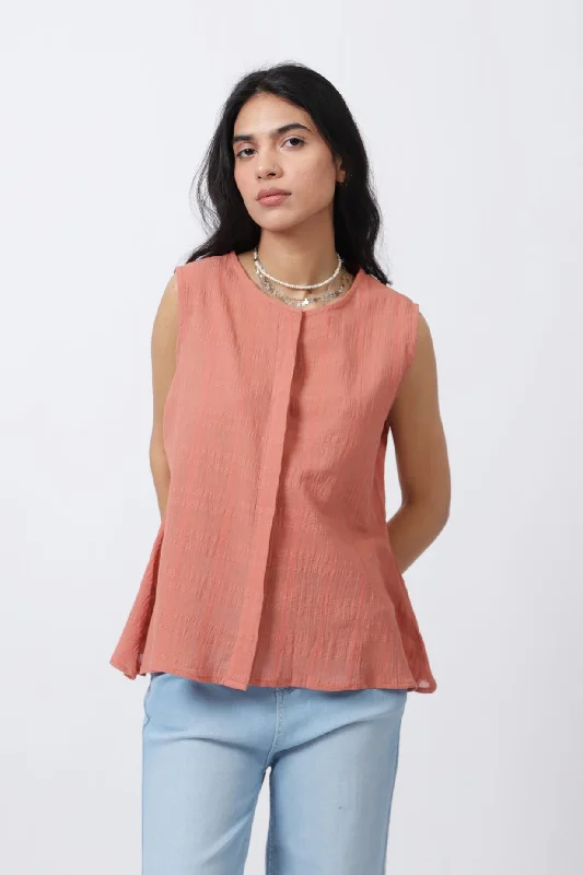 TEXTURED SLEEVELESS TOP