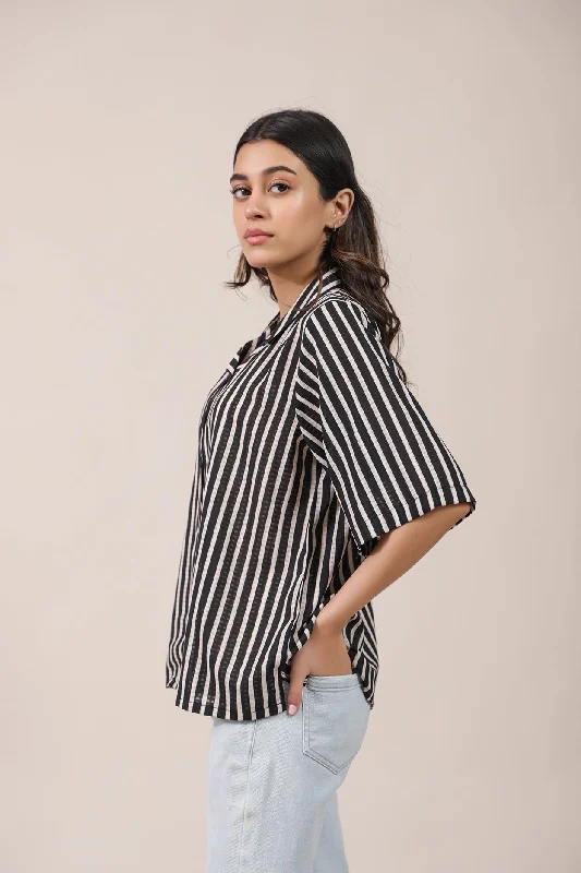 STRIPPED BUTTON DOWN TOP